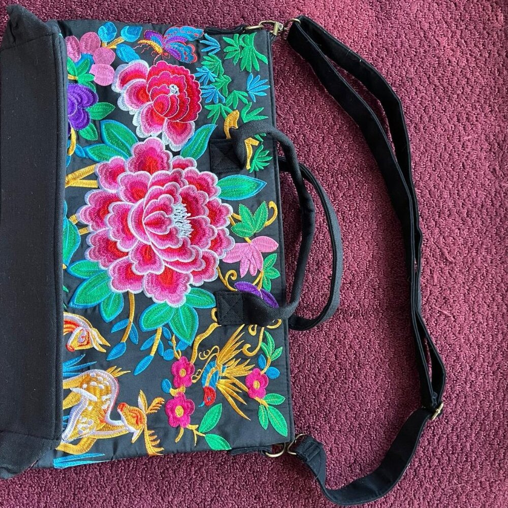 Brand new - Mexican Embroidery Floral Embroidered Cotton Handbag - Large